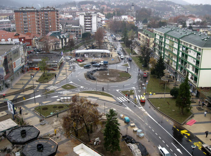 Лозница сербия фото