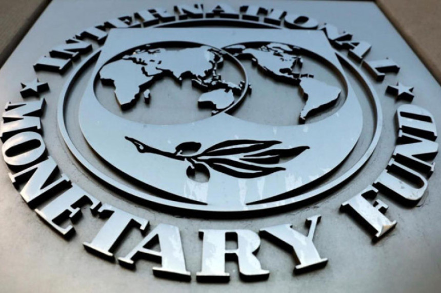 MMF od vlasti Srpske traži čak i umanjenje plata