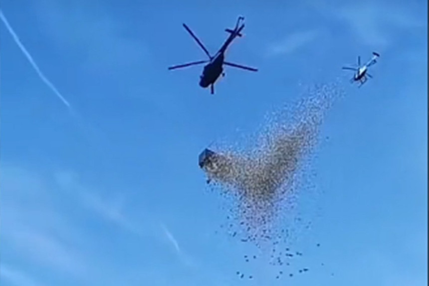 Influenser bacio milion dolara iz helikoptera! (VIDEO)
