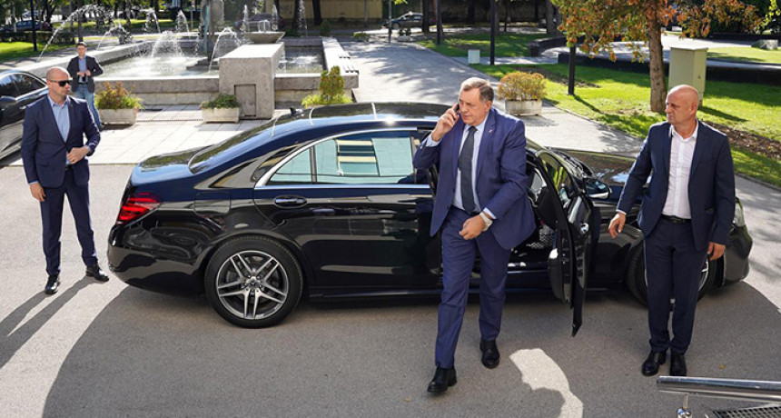Otvoriti istragu i ispitati sve kriminalne i korupcionaške afere u koje je umiješan Dodik