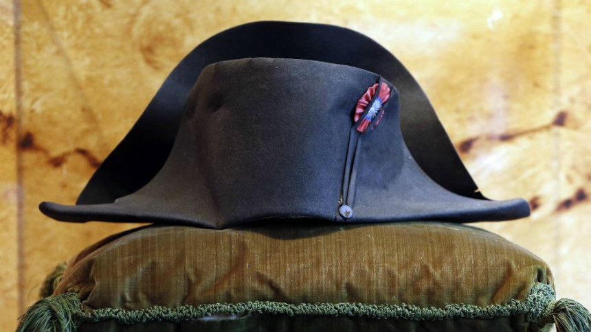 Napoleonov šešir prodat za skoro dva miliona evra!