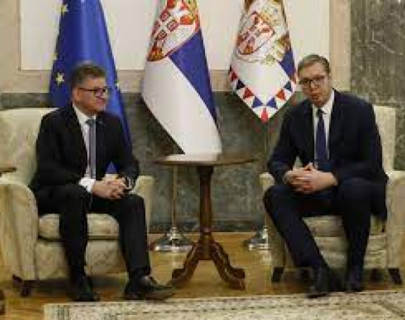 Vučić sa Lajčakom razgovarao o Kosovu i Metohiji