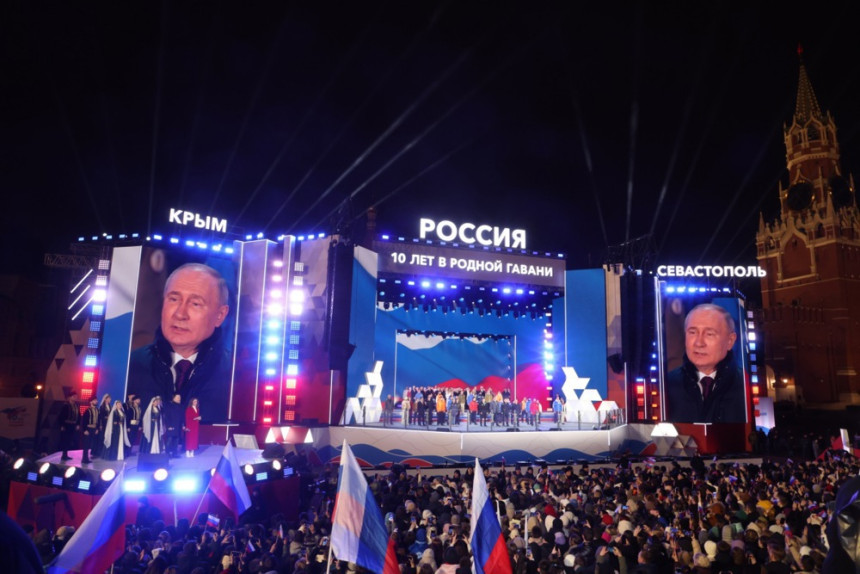 Putin organizovao dvostruko slavlje u Moskvi (VIDEO)