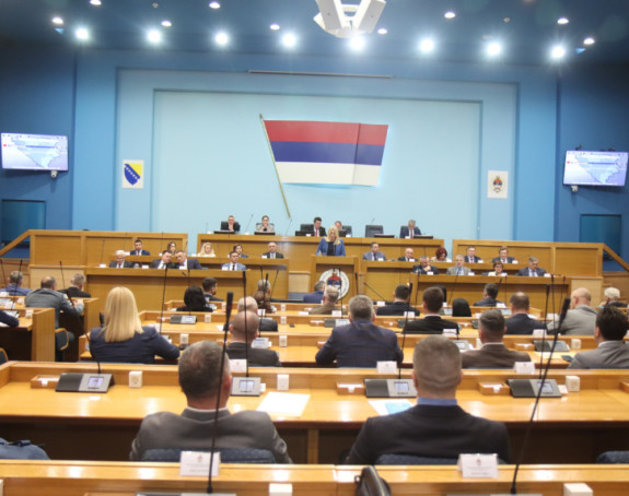 Vlast Srpske traži ukidanje Šmitovih odluka