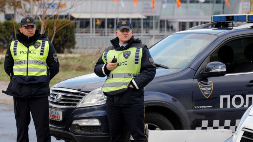 С. Македонија: Пуцано на возило градоначелника