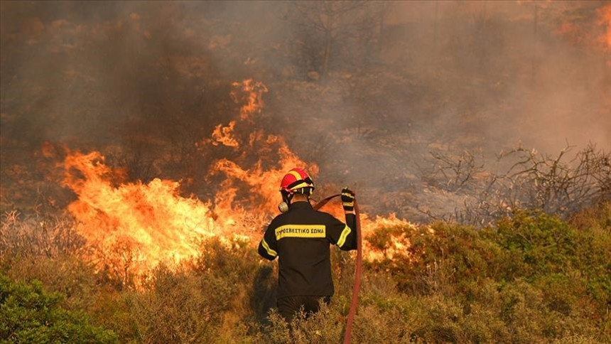Grčka pod udarom požara, region u pripravnosti