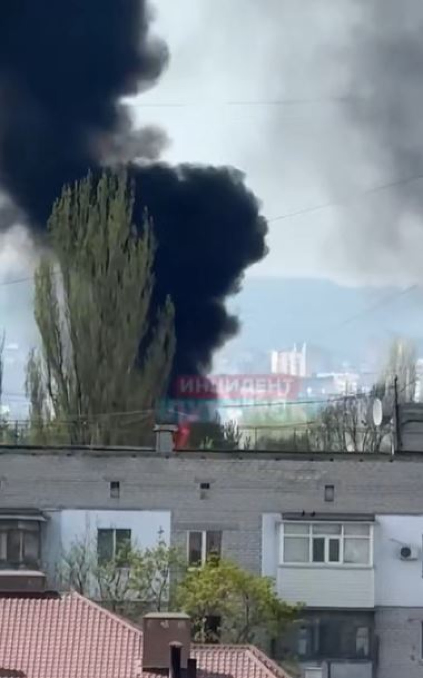 Украјинци напали Луганск, црн дим изнад града (ВИДЕО)