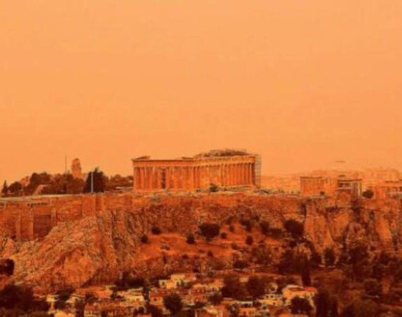 Афричка прашина паралисала Атину