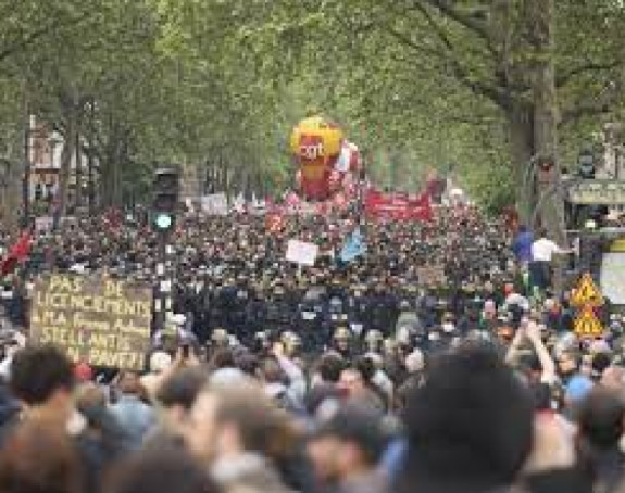 Više od 200.000 demonstranata širom Francuske