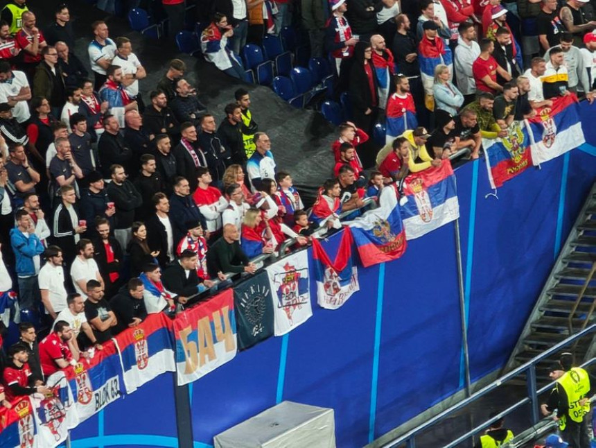 "Kosovo je Srbija" krasi stadion u Nemačkoj