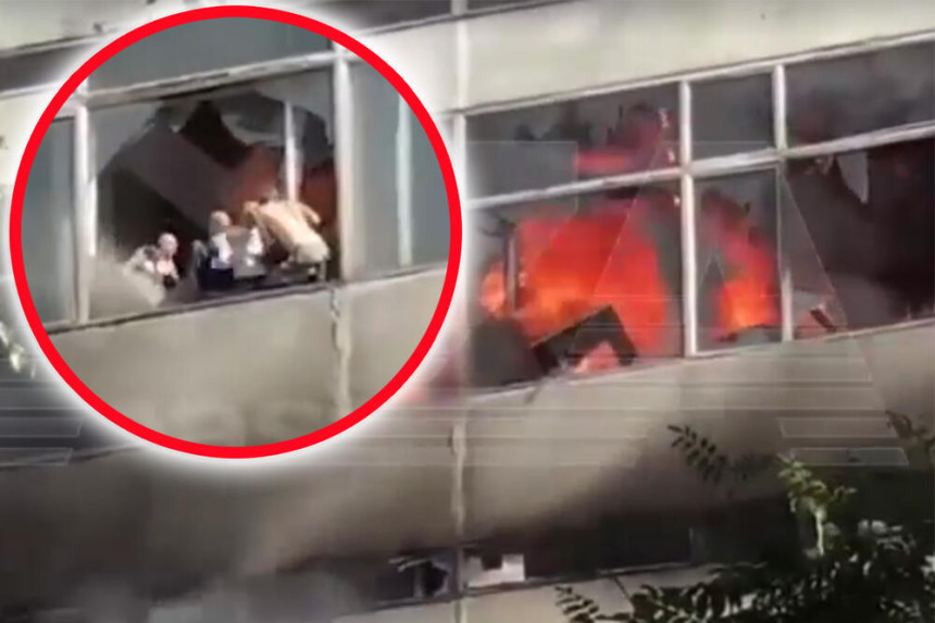 Пожар у пословној згради у Москви, осам погинулих