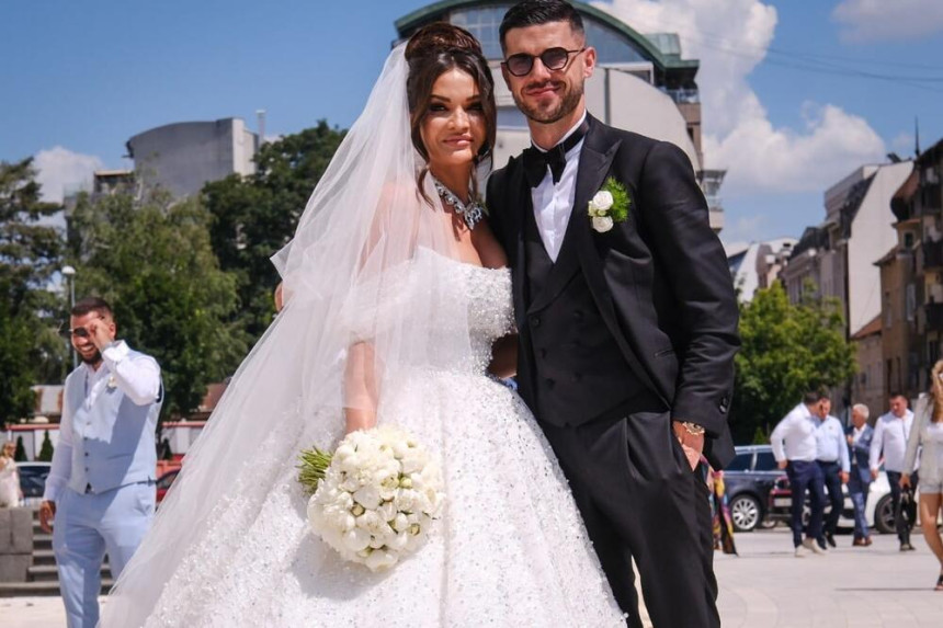 Tamara Milutinović progovorila o detaljima svadbe:  Bilo je praznih koverti!