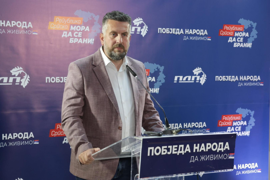 Vuković poziva Dodika da lično  provjeri kuglice