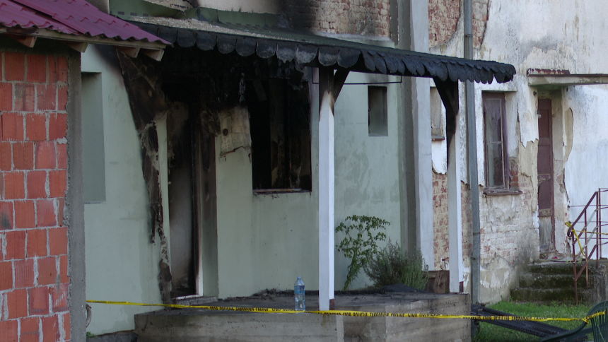 Пожар код Бијељине, изгорио стан у школској згради