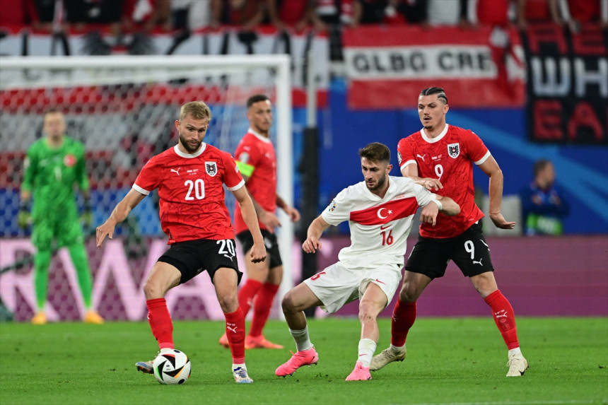 Турска побједом над Аустријом ушла у четвтфинале