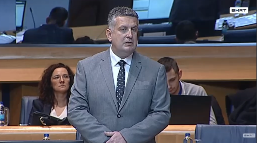 Да су званичници Српске добронамјерни према Српској поднијели би оставке
