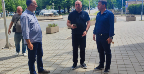 Nećemo biti glineni golubovi za linč na koji poziva režim!