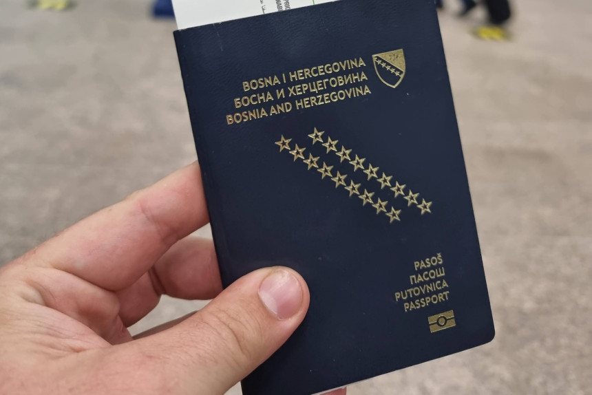 Pripadnici kavačkog klana dobijali pasoše u Banjaluci, Brčkom...