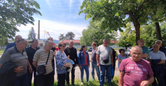 Protest radnika u Banjaluci: Traže uplatu doprinosa