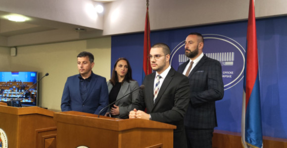 Ненад Стевандић недостојан функције, он треба да оде