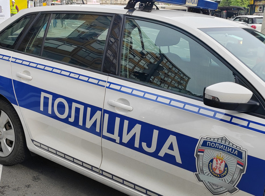 Užice: Horor u dvorištu, otac i sin stradali od udara