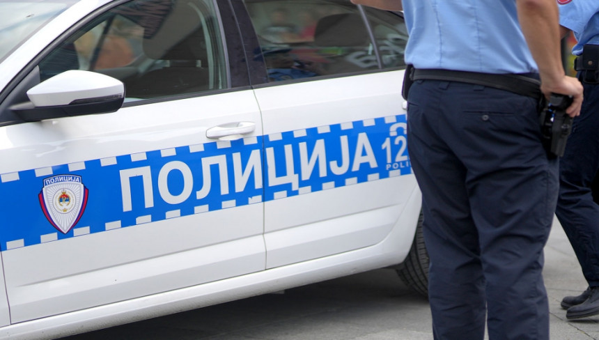 Хаос у Фочи: Саобраћајна незгода, туча, покушај убиства