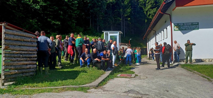 Obustavljen štrajk u ŠG "Vučevica" - obećane plate
