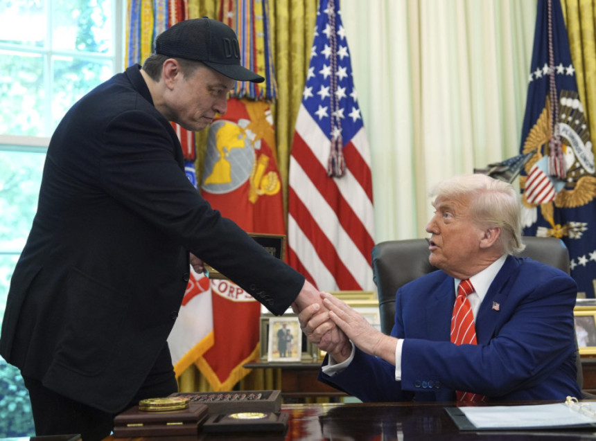 На које све начине може да ескалира сукоб Трампа и Маска