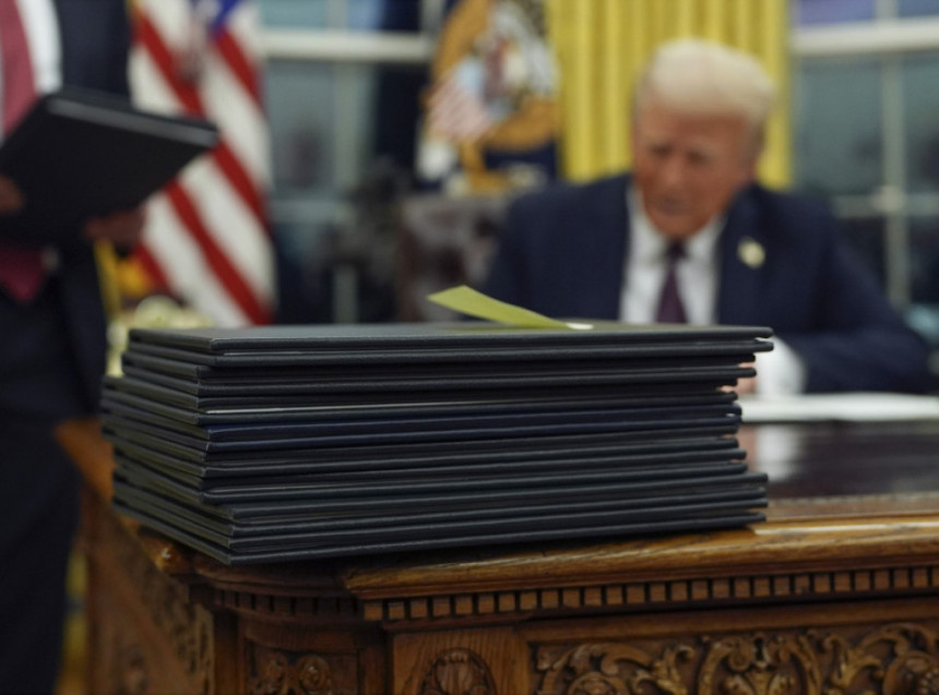 Трамп: Украјина је сама изазвала руске нападе