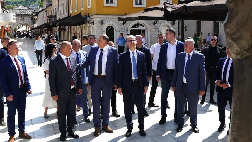 Ми смо заједница, народ који је одувијек повезан