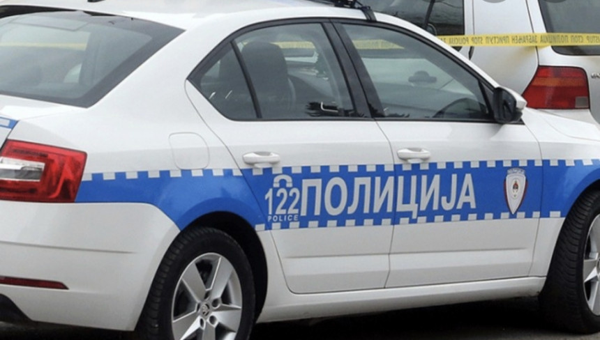 Vozili sa zastavama tzv. Armije BiH, policija ih kaznila