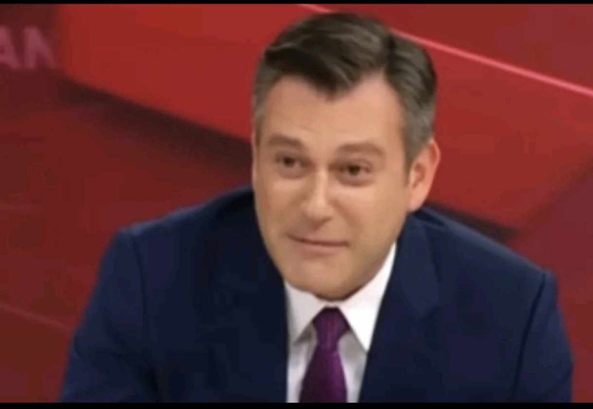 Турски водитељ прекинуо програм због ванредне и необичне објаве