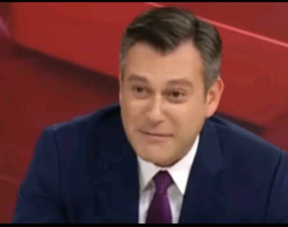 Турски водитељ прекинуо програм због ванредне и необичне објаве
