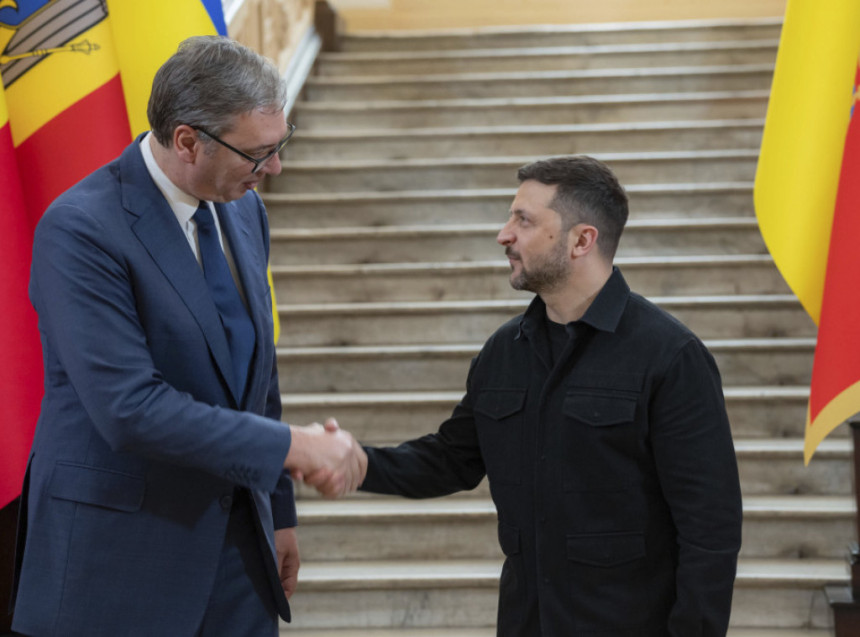 Zelenski zahvalio Vučiću na ideji za obnovu naselja