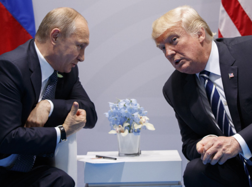Хитно разговарали Путин и Трамп о Блиском истоку
