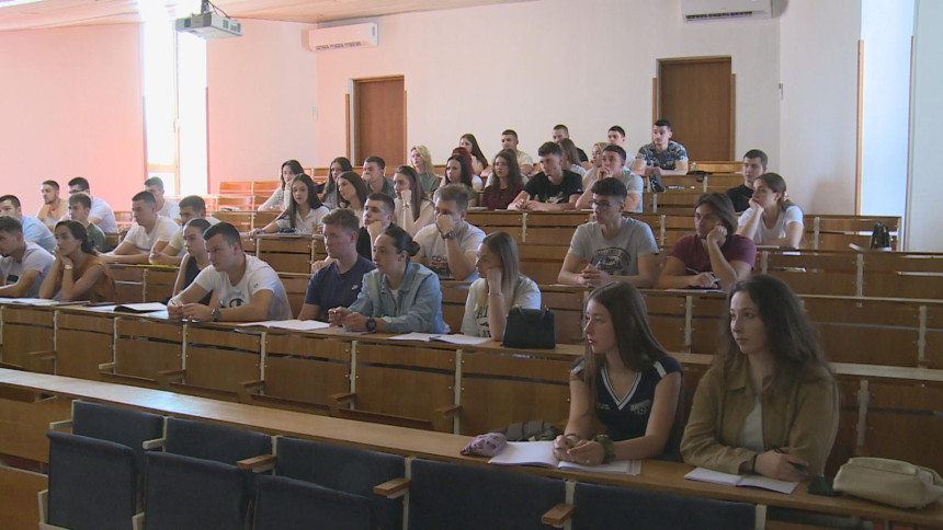 Zbog blokada u Srbiji očekuje se veći broj studenata u Srpskoj