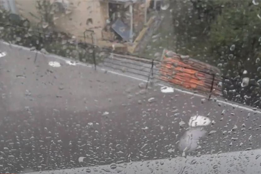 Superćelijska oluja napravila haos u Crnoj Gori (video)