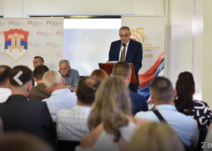 Босић напустио сједницу СДС-а због Милана Миличевића