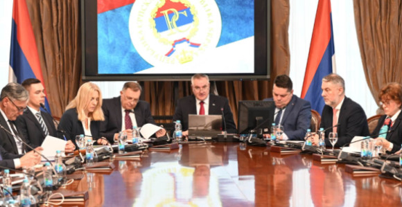 Mnogi ministri u Vladi Srpske ostali nepoznati narodu
