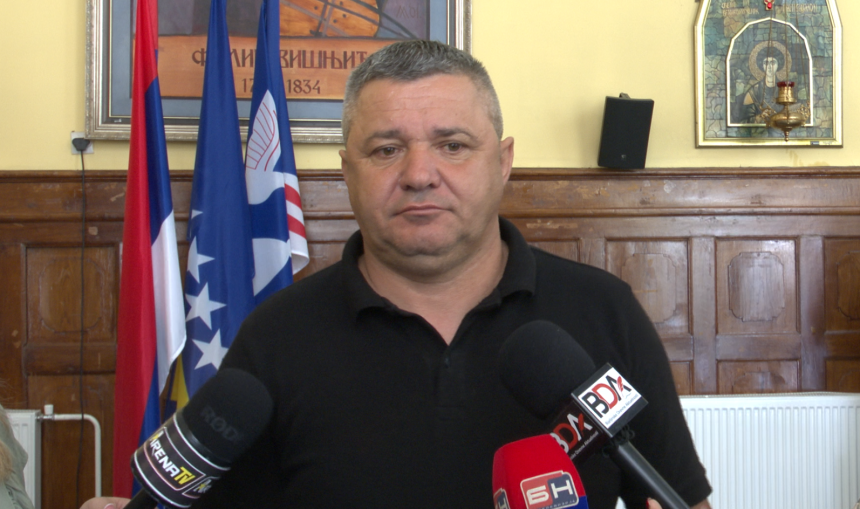 Ministar Minić nije došao u Bijeljinu, ratari najavili protest