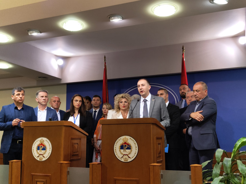 Otkazivanje posebne sjednice klasična zaštita kriminala!