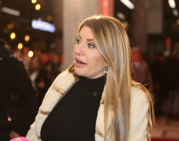 Viki optužena da je tražila mito "Grand" stao u njenu zaštitu