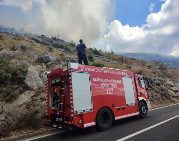 Bekan: Situacija na požarištu oko Trebinja je stabilna