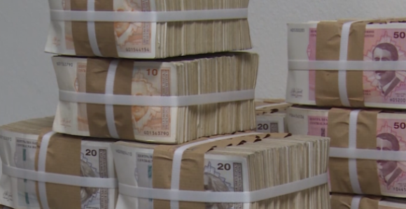 На посебном рачуну Републике Српске од 1,5 МИЛИЈАРДИ КМ остало само 1,5 МИЛИОНА КМ!