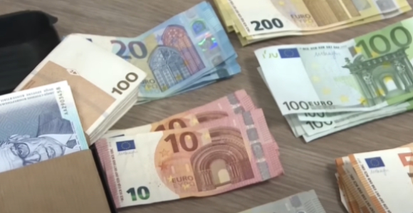 Новчанице евра се мијењају, а ево шта ће бити са старима