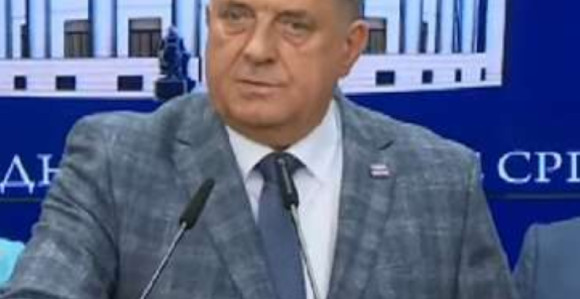 Суд БиХ саопштио: Додик откупио годину затвора