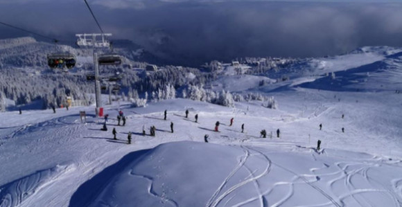 Сунчано и топло вријеме, послије подне наоблачење