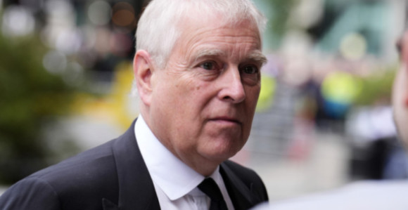 Ухапшен бивши британски принц Ендру на свом имању