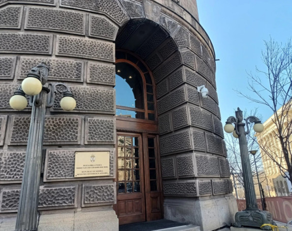 МСП позвало грађане Србије да хитно напусте Иран