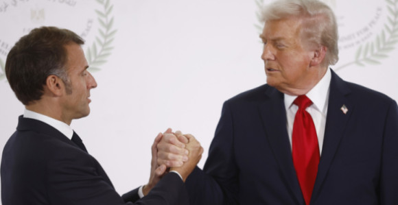 Макрон тражио од Трампа да укине санкције